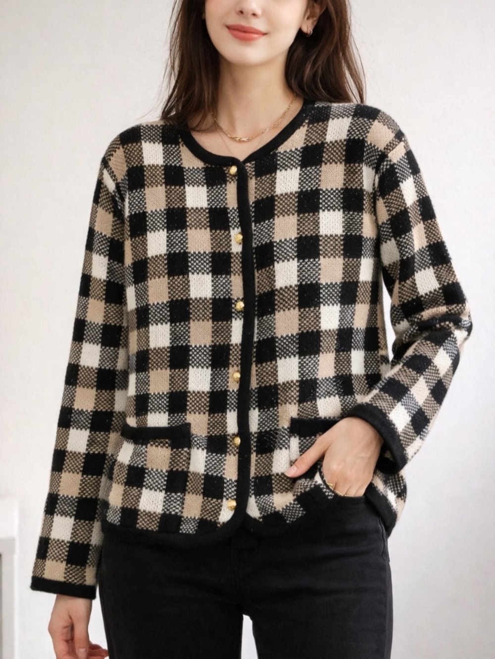 CRYSTAL-KOBE Vintage Black & Cream Knit Cardigan Plaid Checkered Sweater M